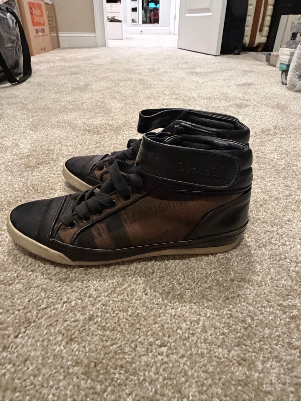 Burberry Brown and Black High-Top Men’s Sneakers - Picture 5 of 6